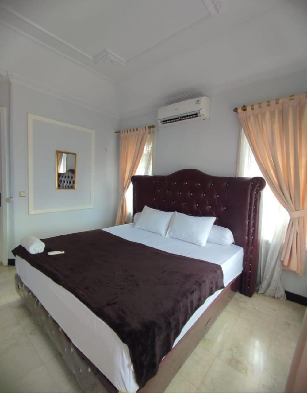Vila Princess Sentul: Private Pool, Camping & Entertainment Bogor Exterior photo